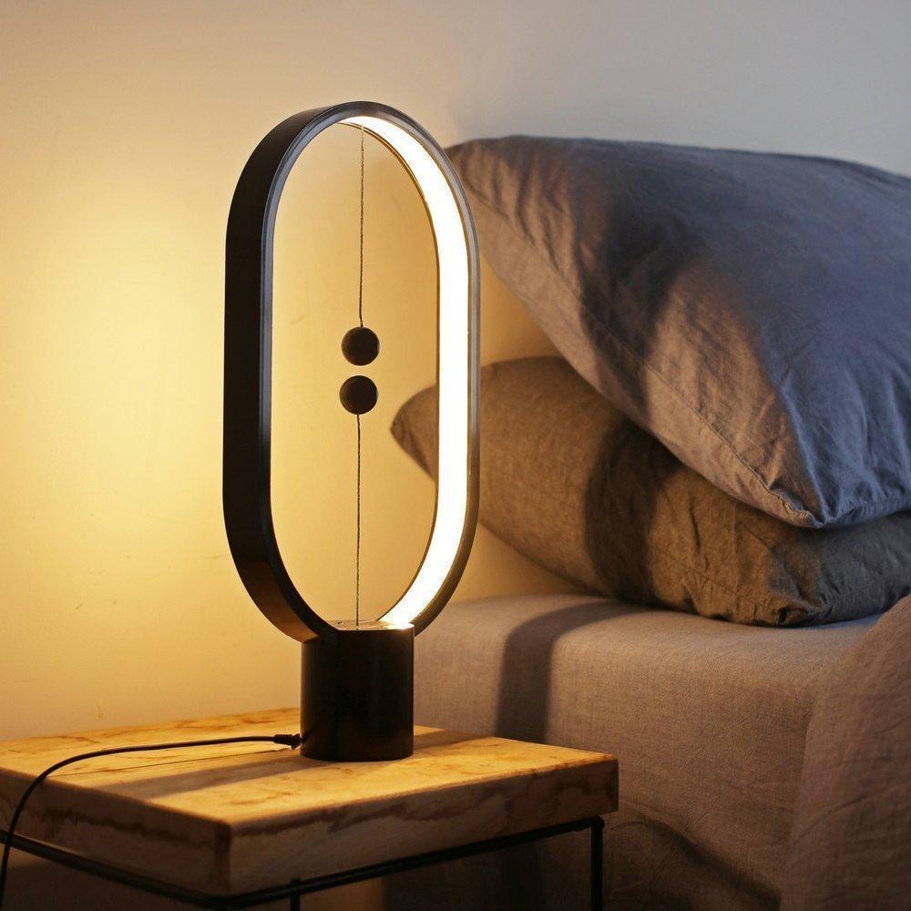 Magnetic Heng Balance Lamp